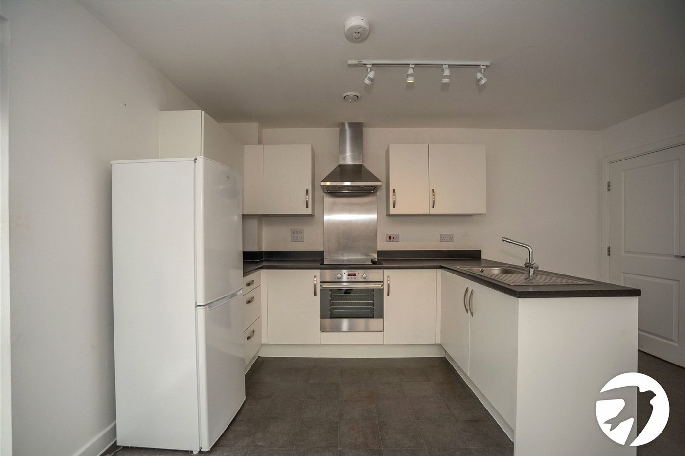 2 bedroom property for sale in Belvedere | Robinson Jackson