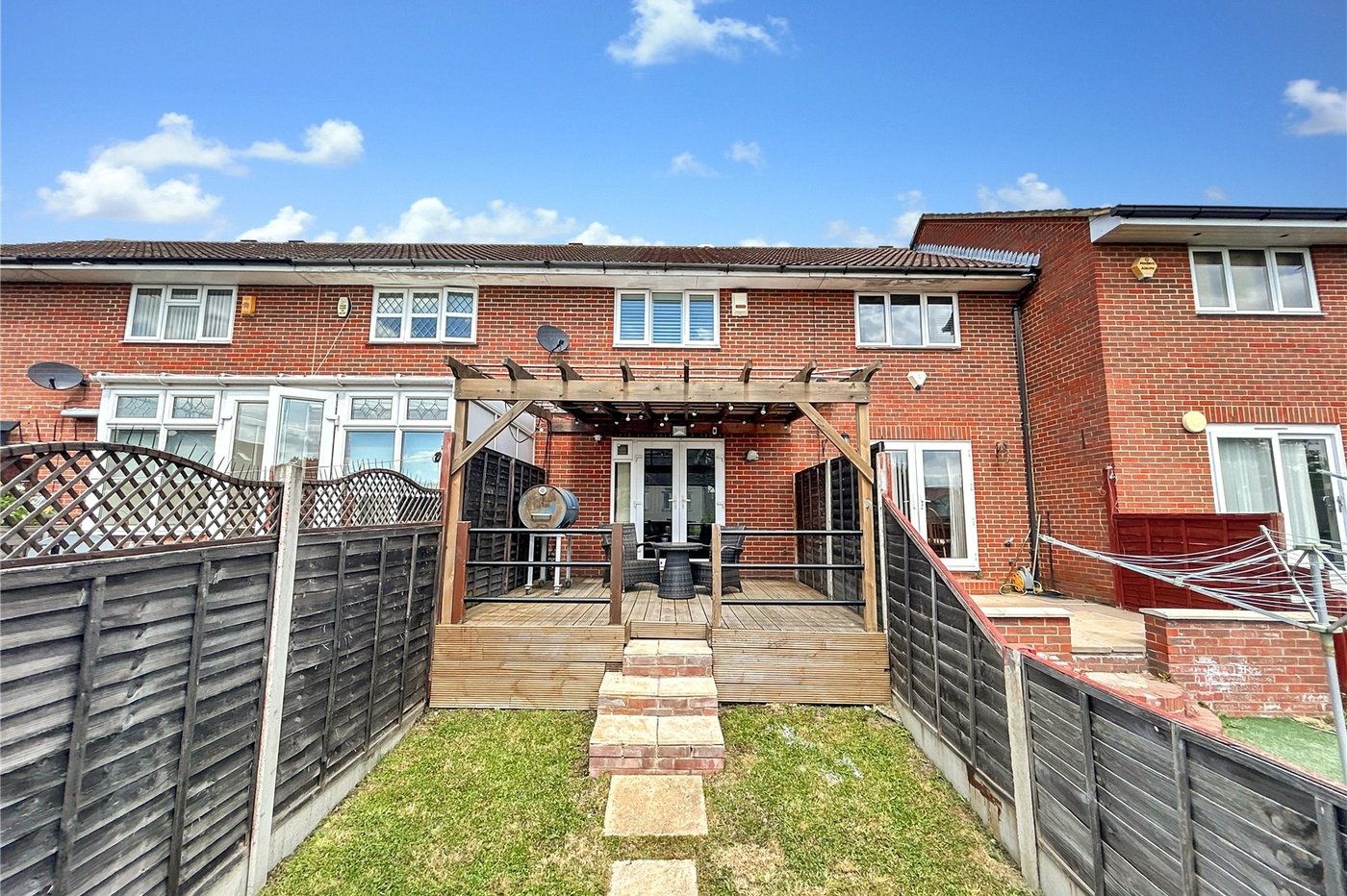 2 bedroom house for sale in Sidcup | Robinson Jackson