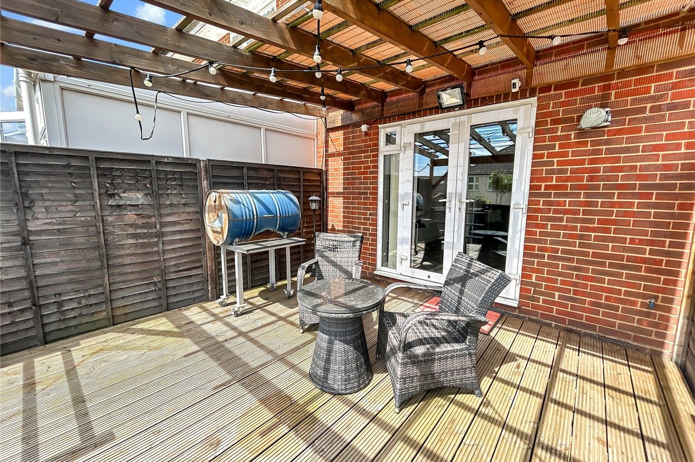 2 bedroom house for sale in Sidcup | Robinson Jackson