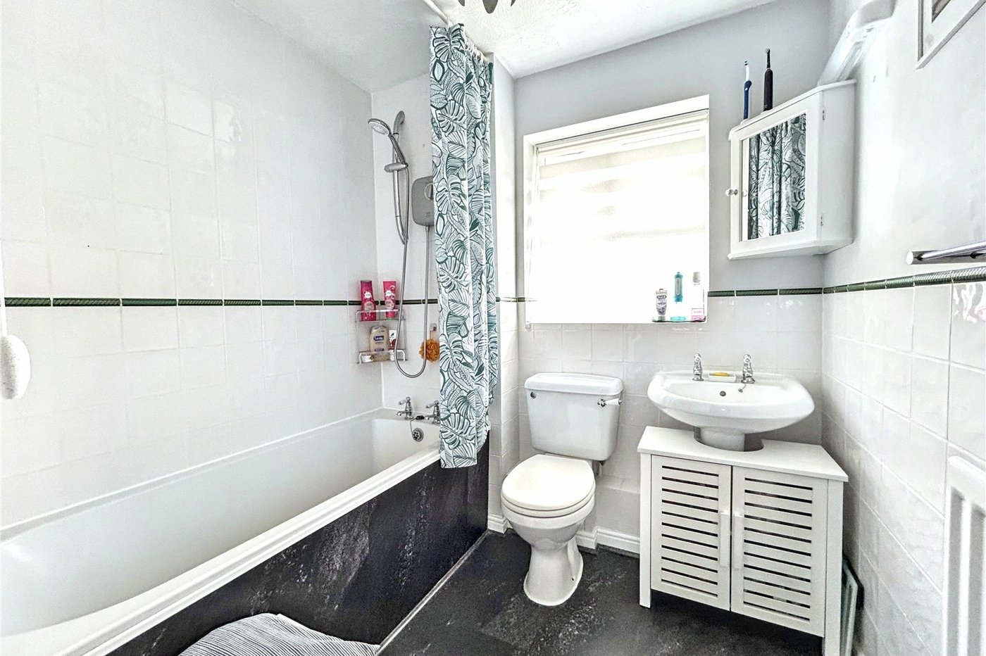 3 bedroom house for sale in Gillingham | Robinson Michael & Jackson