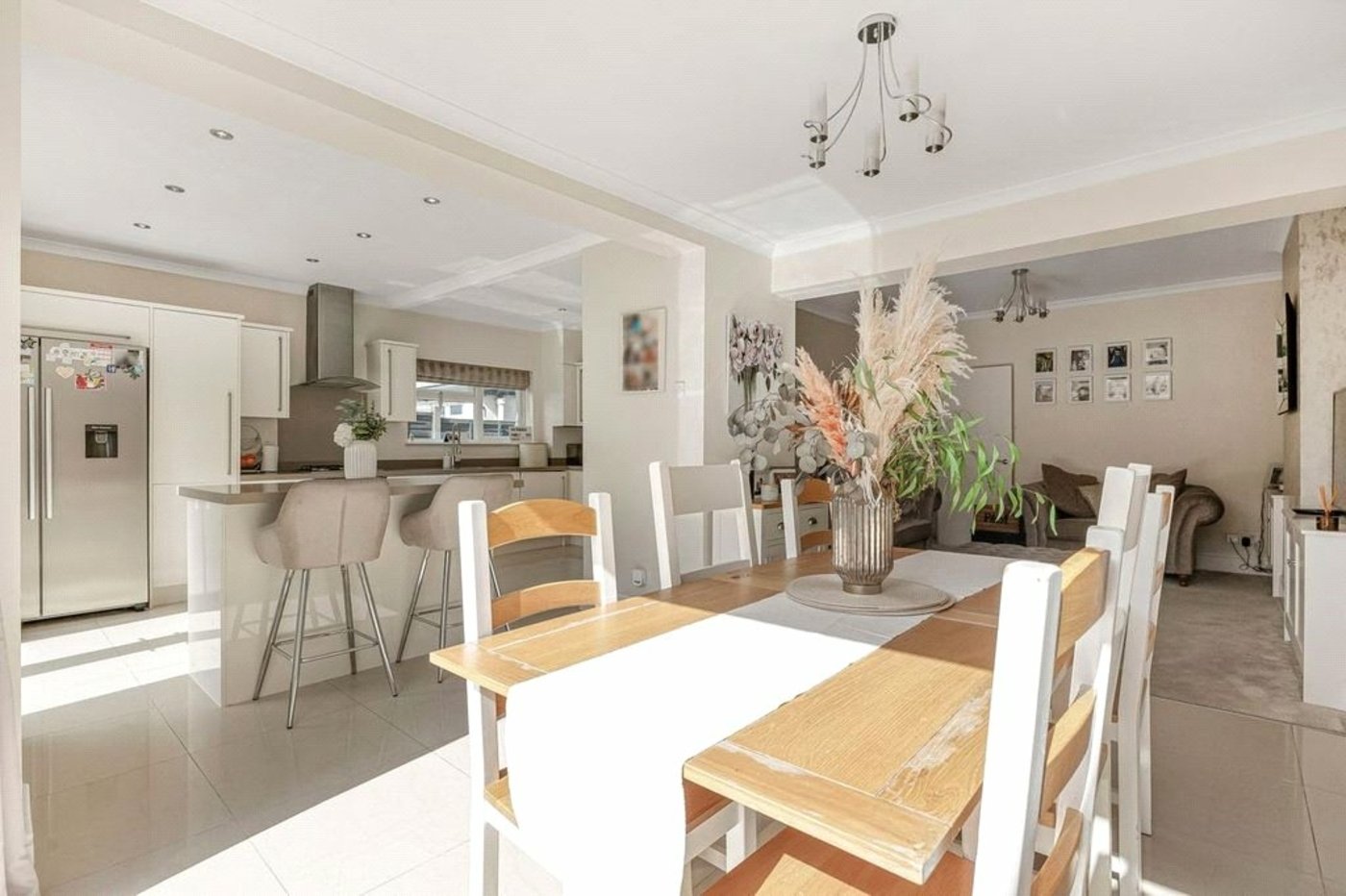 4 bedroom bungalow for sale in Orpington | Robinson Jackson