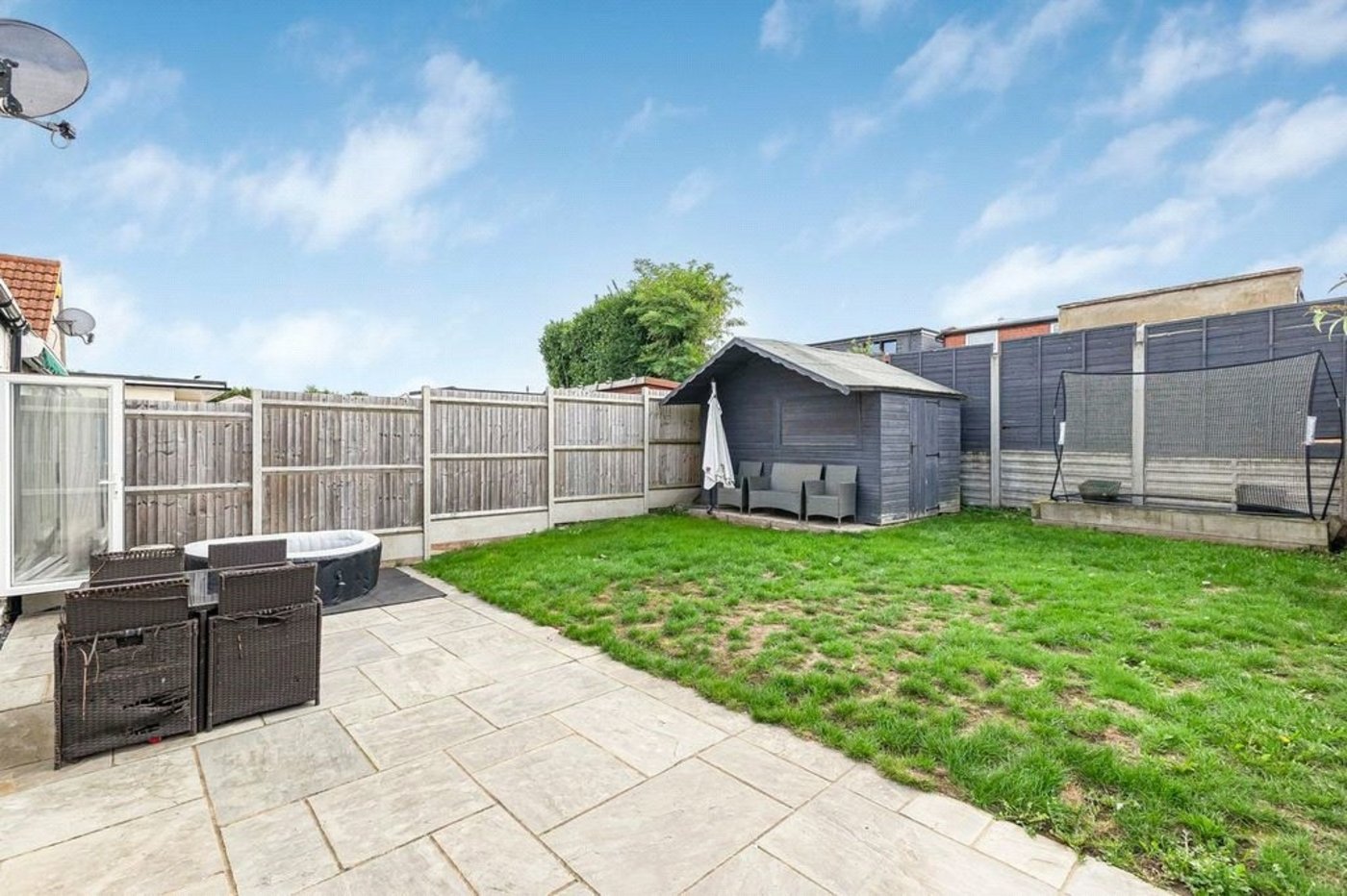 4 bedroom bungalow for sale in Orpington | Robinson Jackson