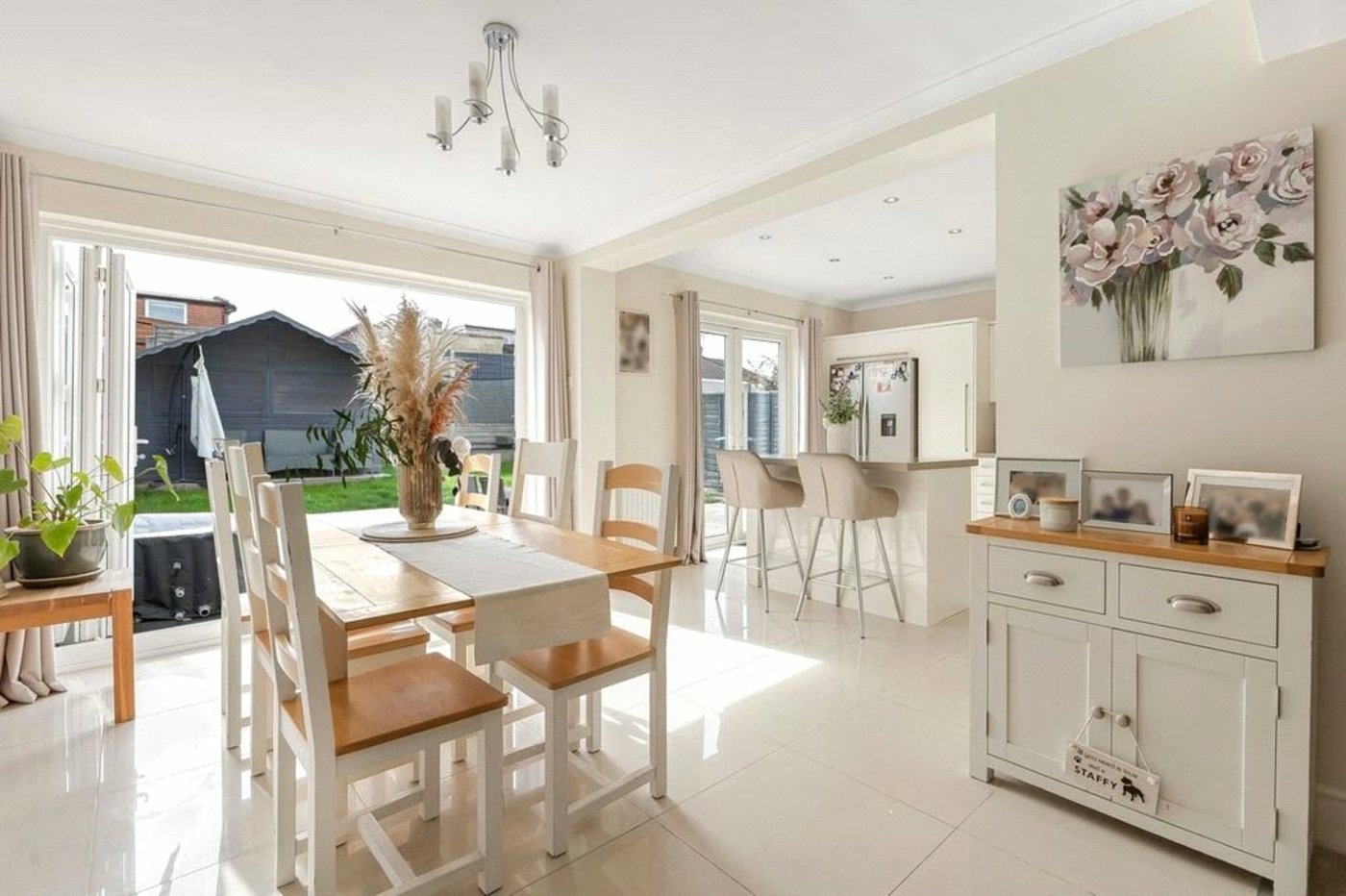 4 bedroom bungalow for sale in Orpington | Robinson Jackson