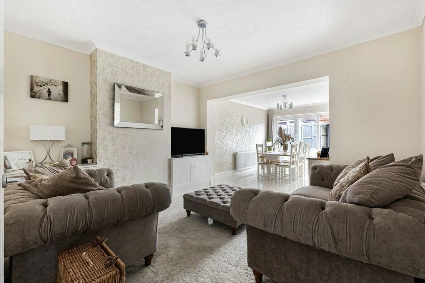 4 bedroom bungalow for sale in Orpington | Robinson Jackson