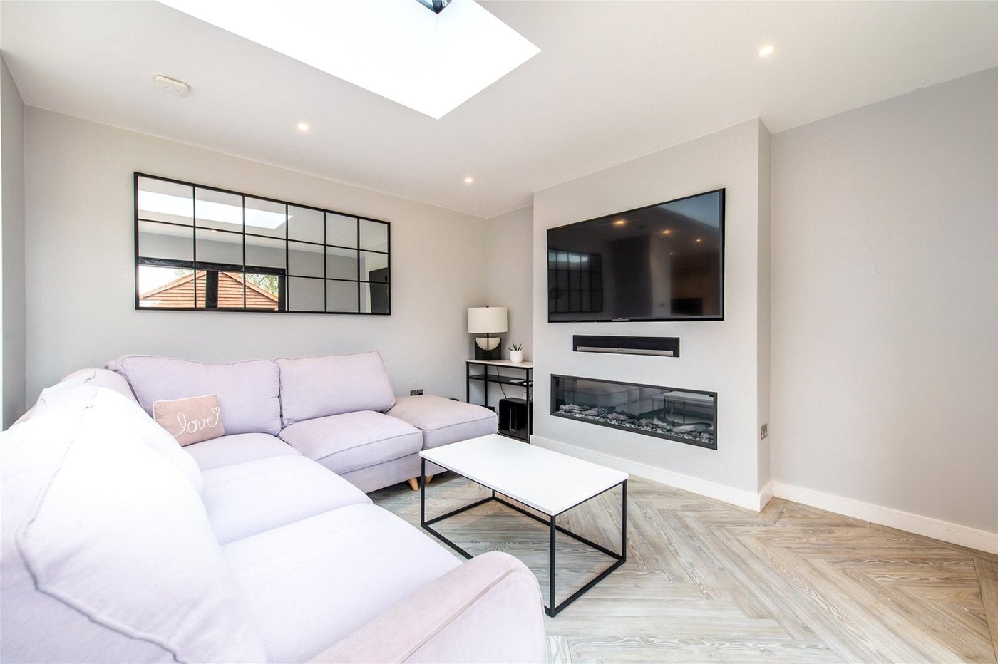 5 bedroom house for sale in Gravesend | Robinson Michael & Jackson