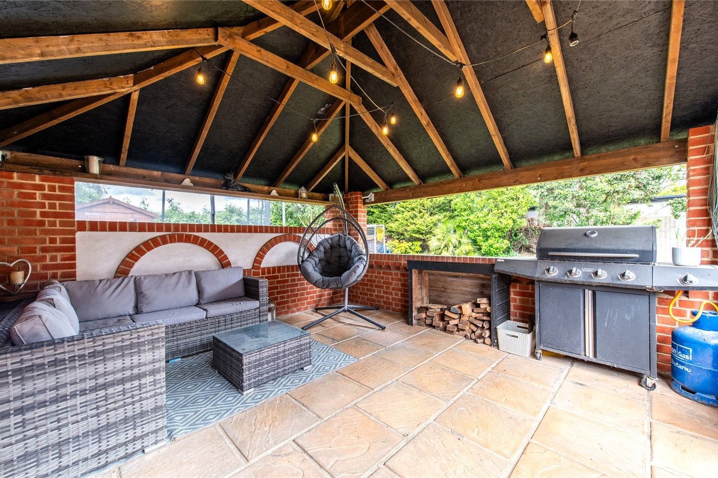 5 bedroom house for sale in Gravesend | Robinson Michael & Jackson