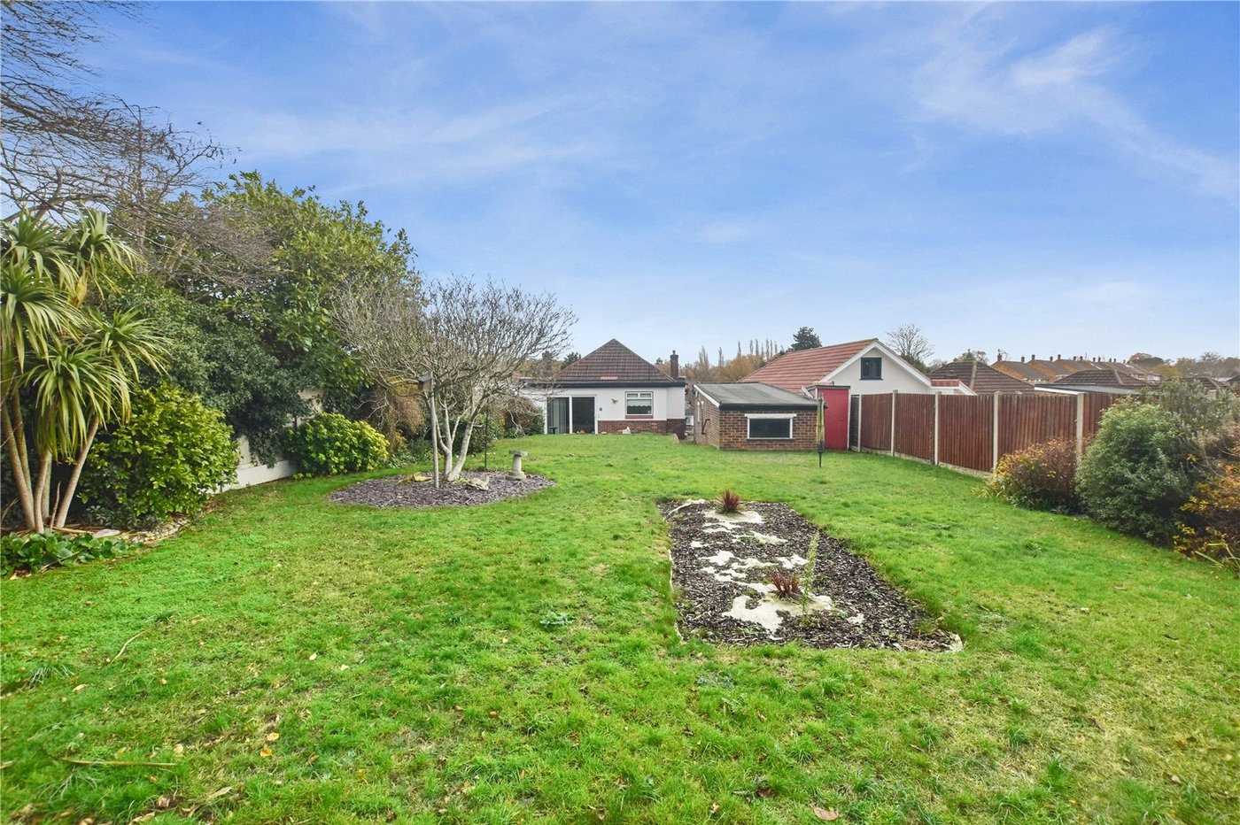 2 bedroom bungalow for sale in Bexley | Robinson Jackson