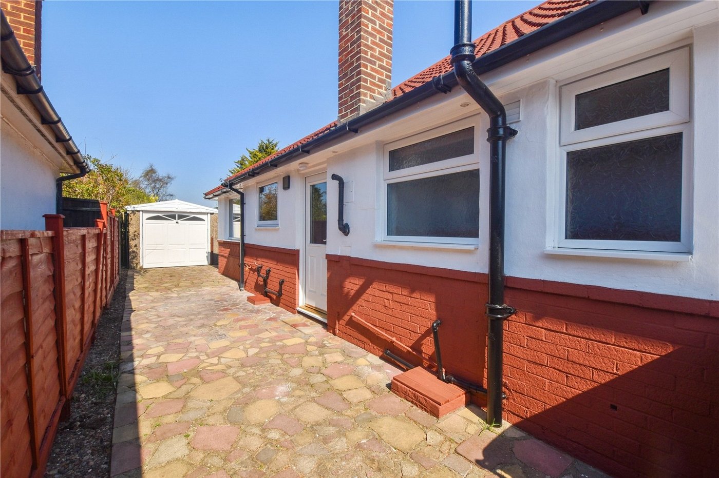 3 bedroom bungalow for sale in Bexley | Robinson Jackson