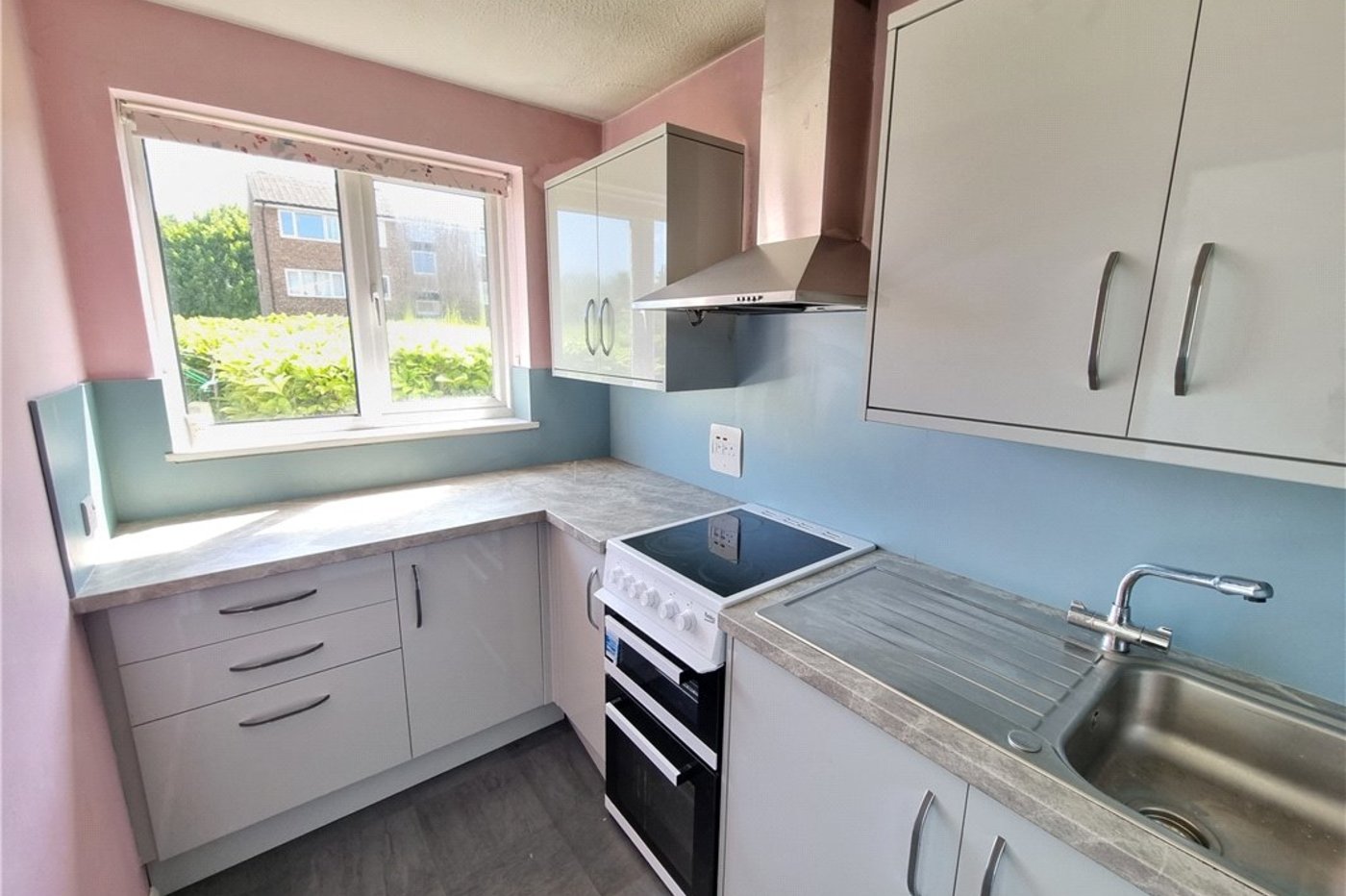 1 bedroom property for sale in Orpington | Robinson Jackson