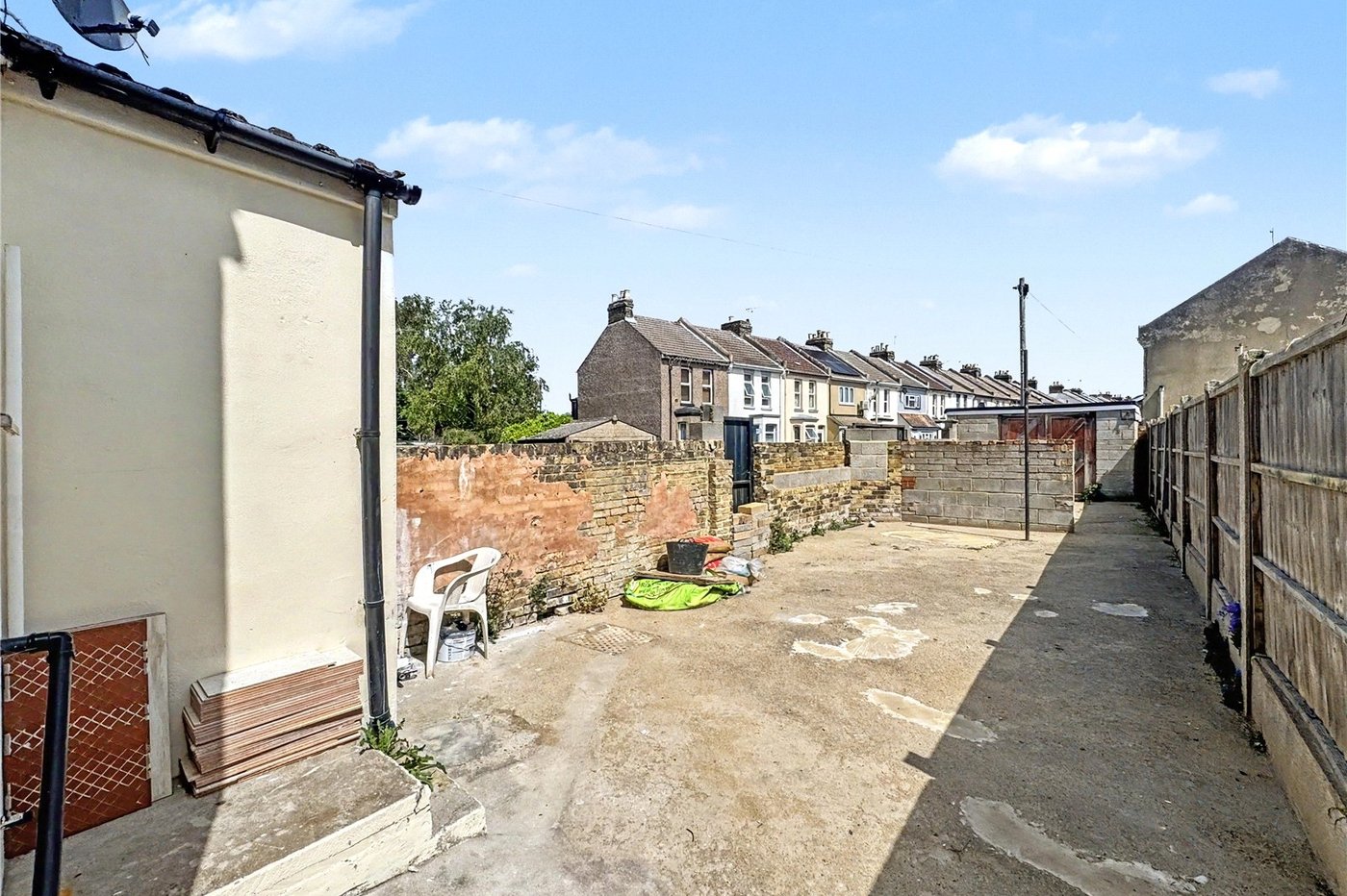 3 bedroom house for sale in Gillingham | Robinson Michael & Jackson