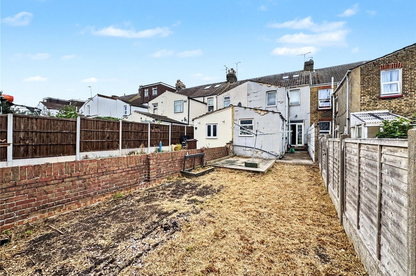 4 bedroom house for sale in Gillingham | Robinson Michael & Jackson