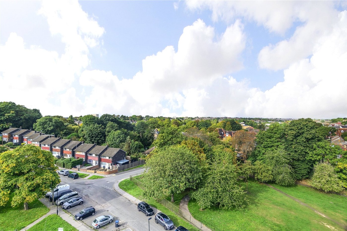 1 bedroom property for sale in London | Robinson Jackson