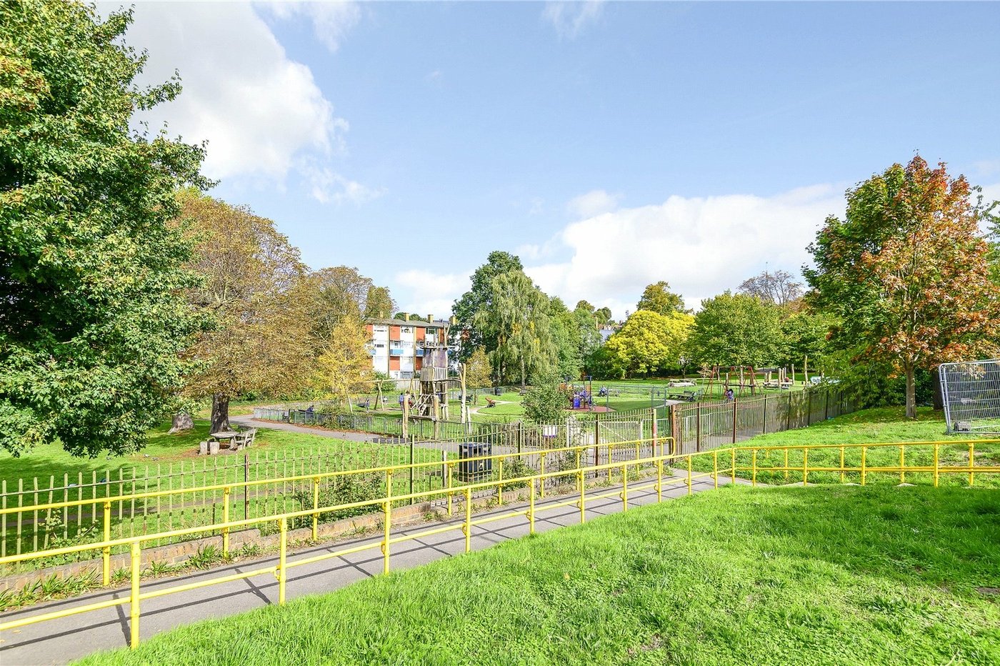 1 bedroom property for sale in  | Robinson Jackson