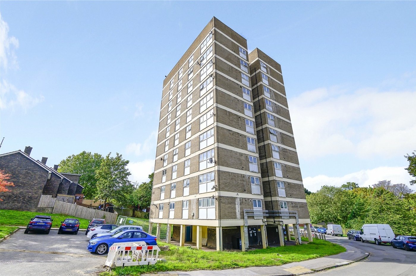 1 bedroom property for sale in  | Robinson Jackson