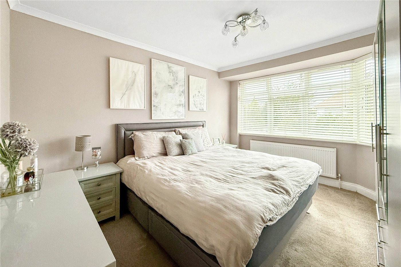 4 bedroom house for sale in Hextable | Robinson Jackson