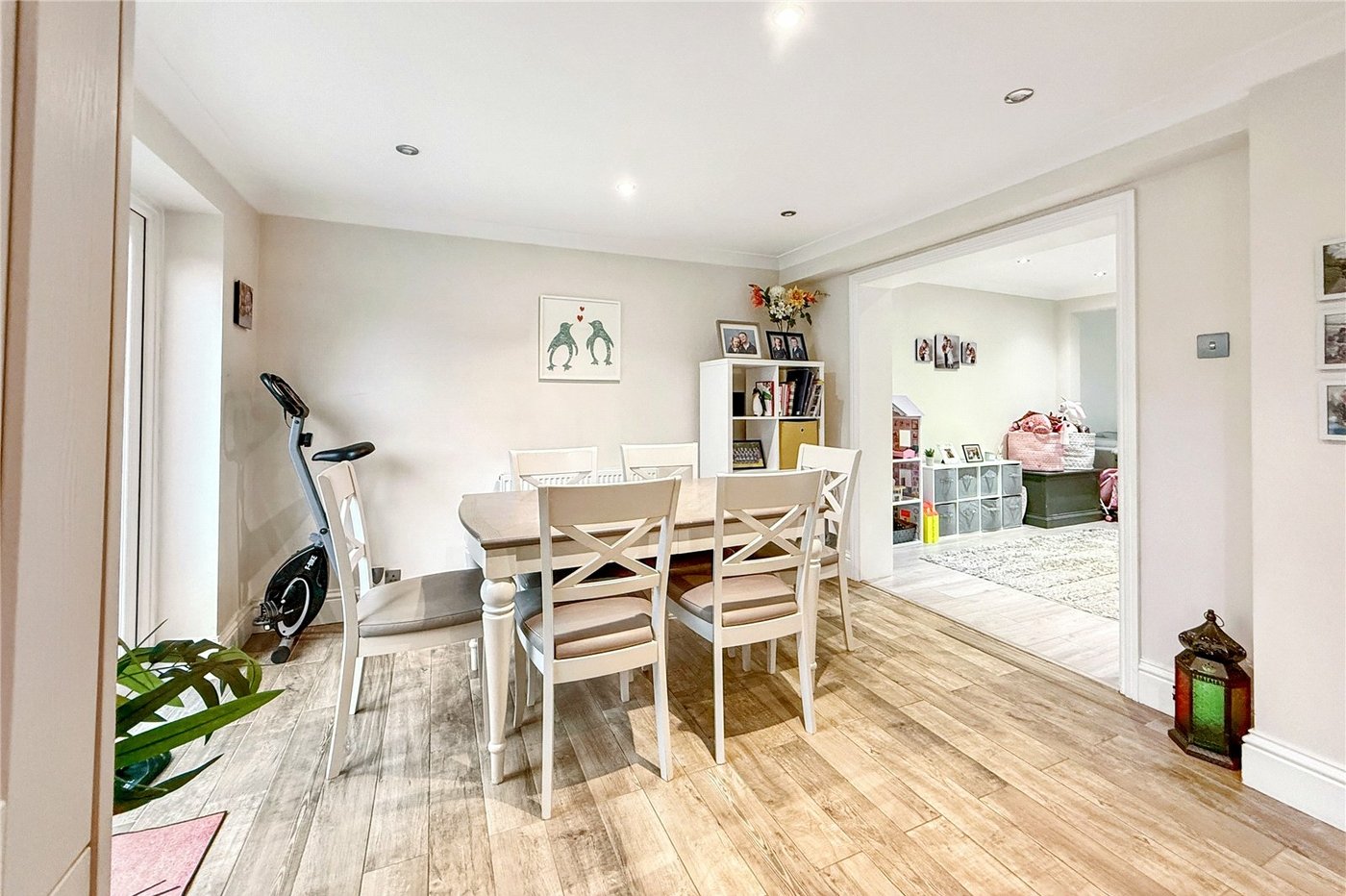 4 bedroom house for sale in Hextable | Robinson Jackson