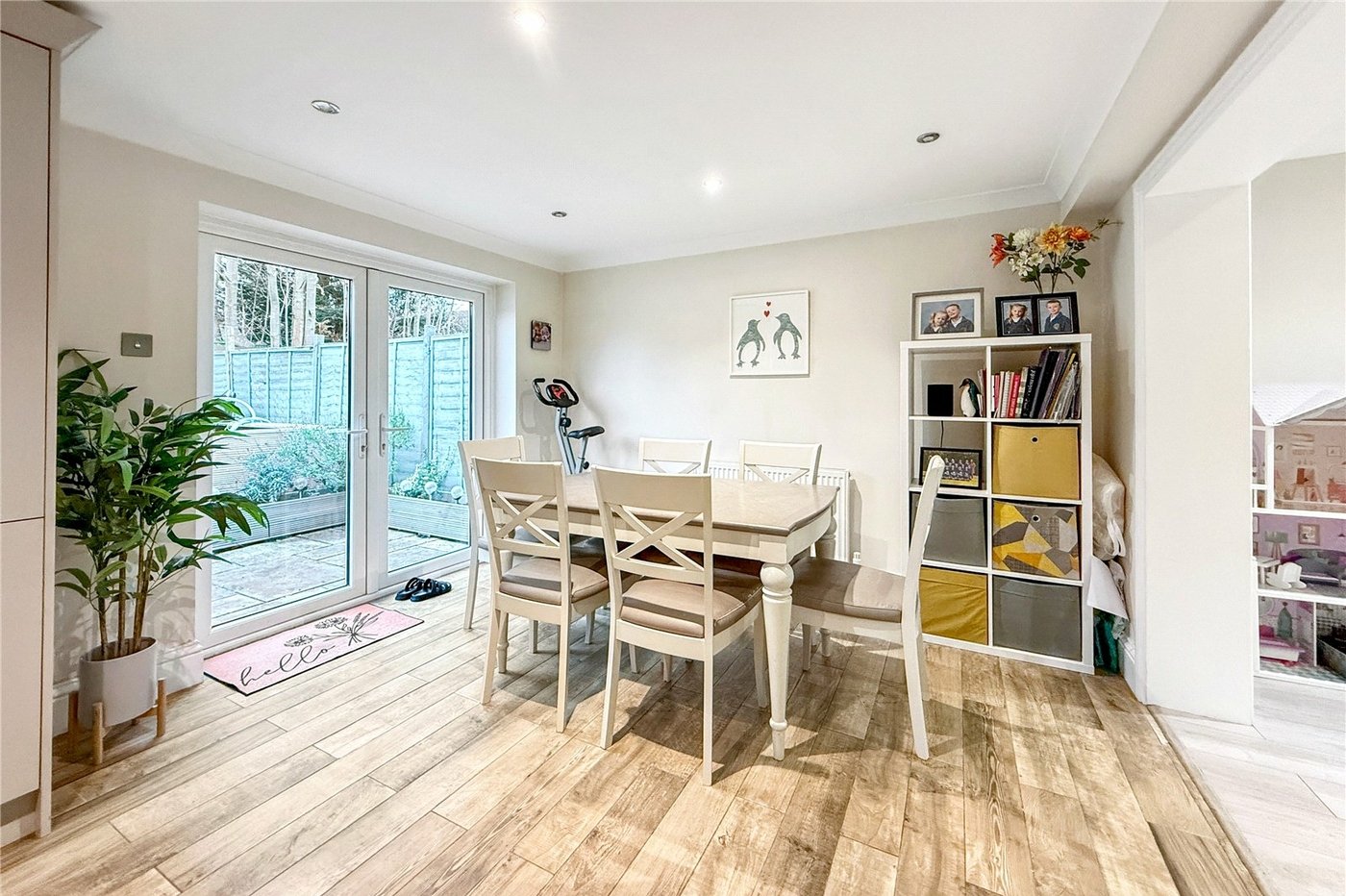 4 bedroom house for sale in Hextable | Robinson Jackson