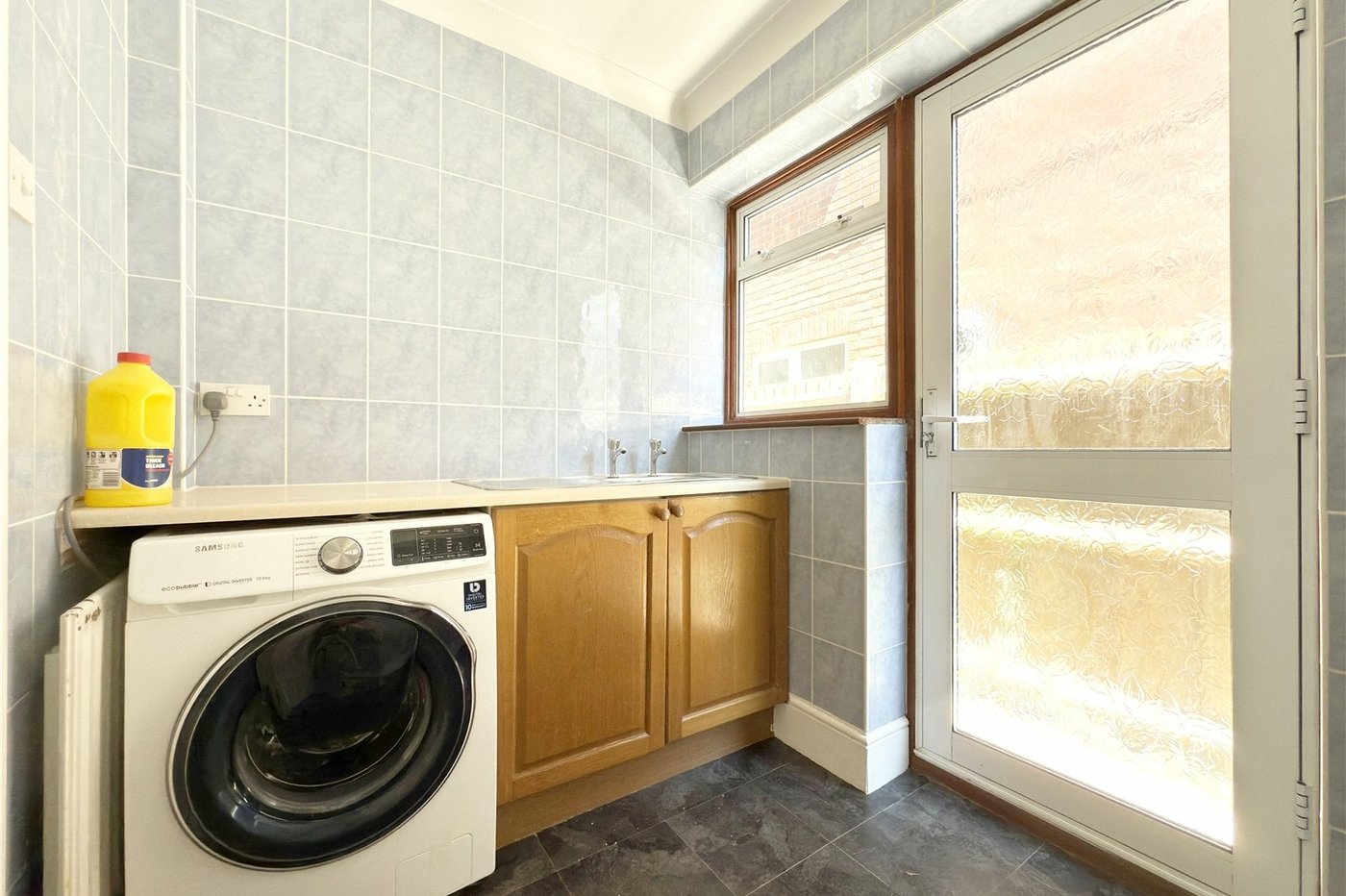 5 bedroom house for sale in Hextable | Robinson Jackson