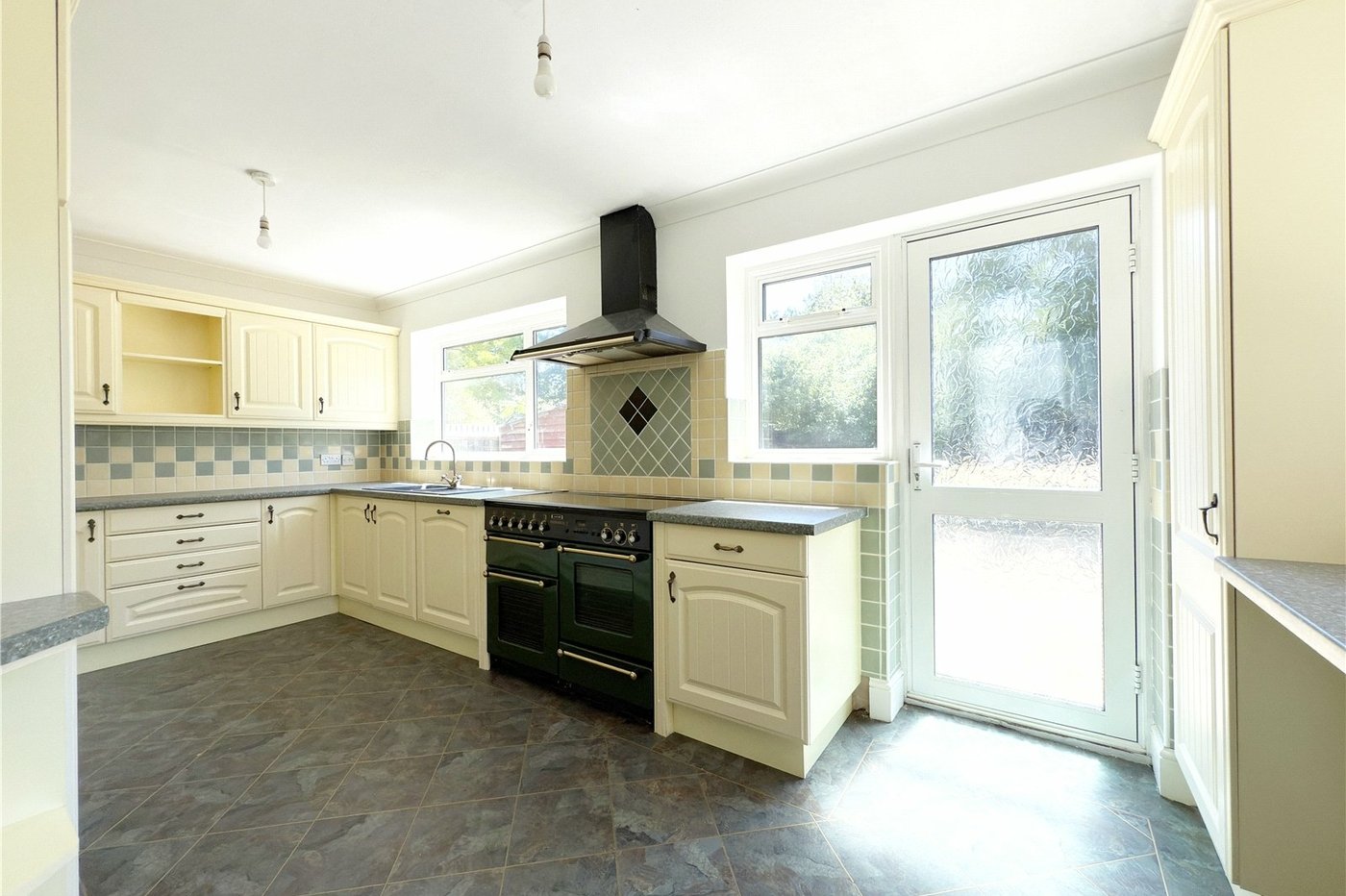 5 bedroom house for sale in Hextable | Robinson Jackson