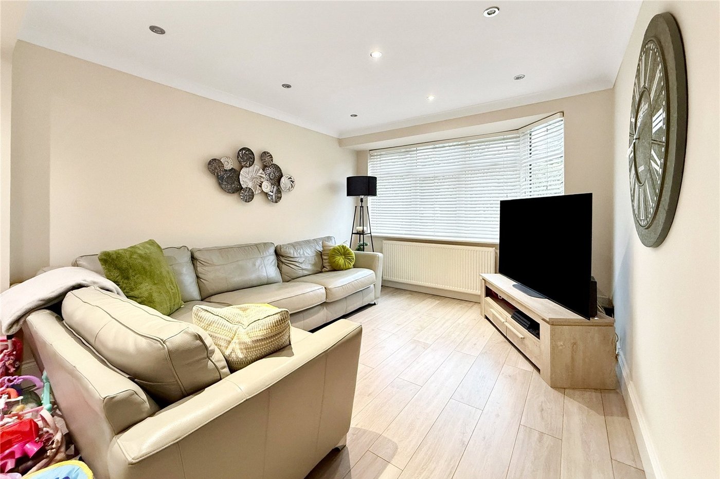 4 bedroom house for sale in Hextable | Robinson Jackson