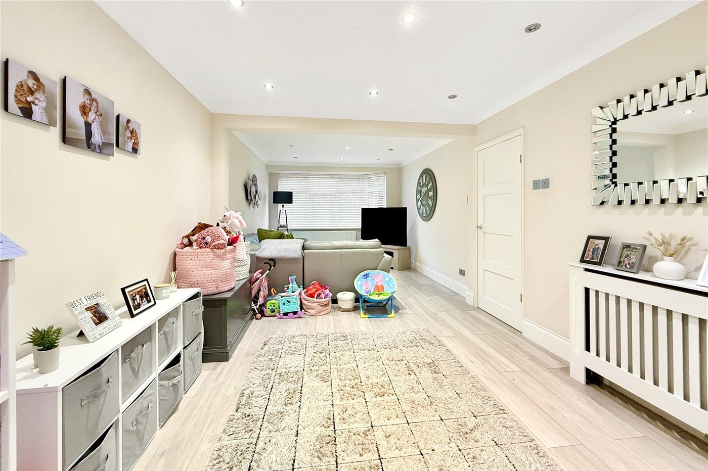 4 bedroom house for sale in Hextable | Robinson Jackson