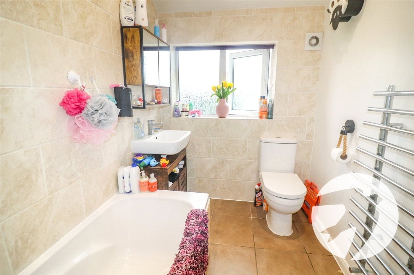 3 bedroom house for sale in Erith | Robinson Jackson