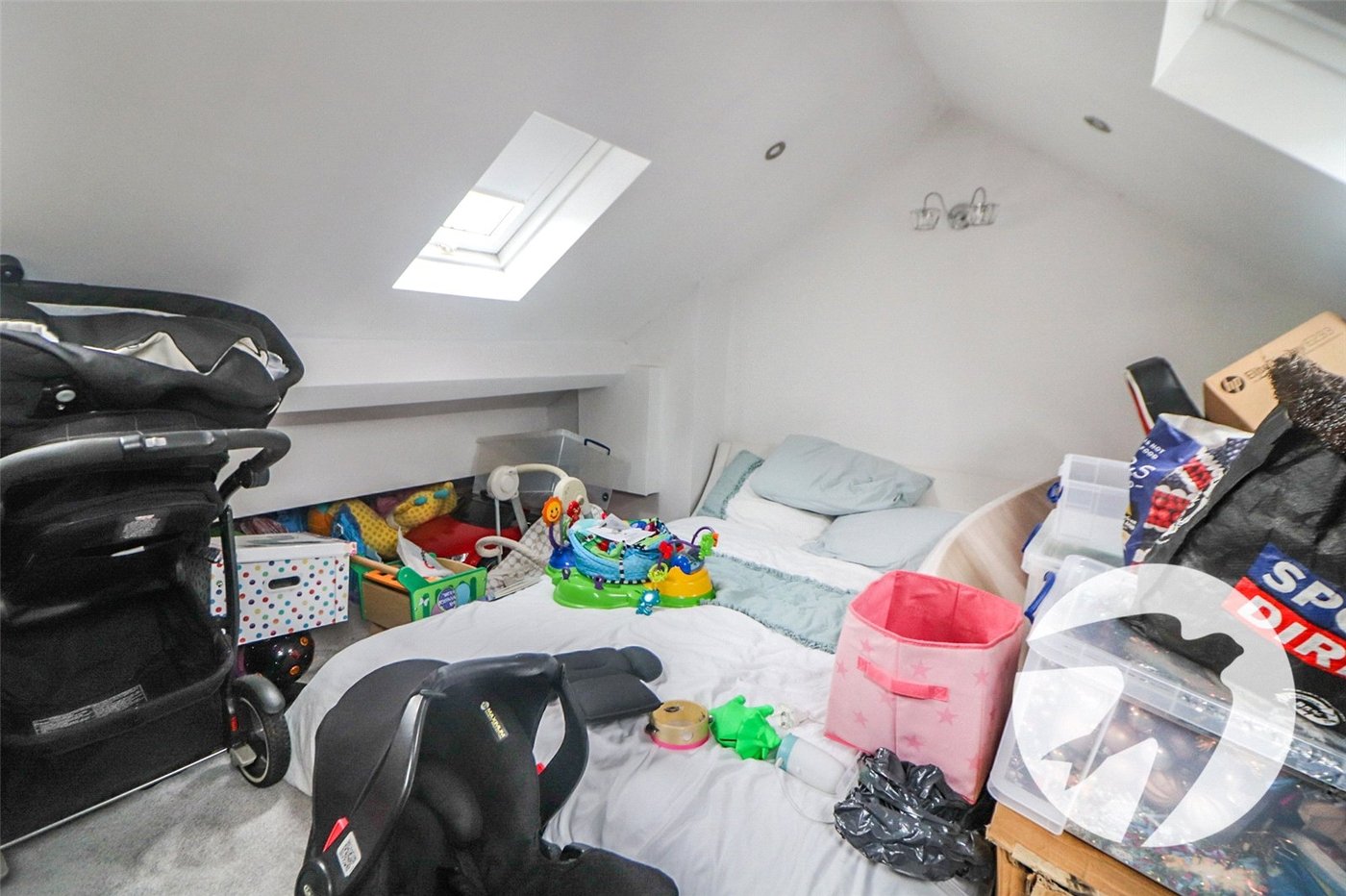 3 bedroom house for sale in Erith | Robinson Jackson