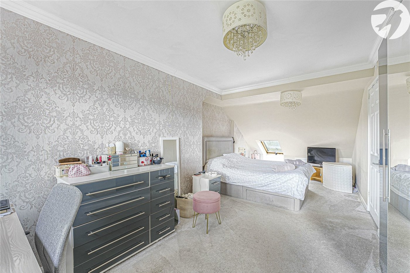 3 bedroom house for sale in Dartford | Robinson Jackson