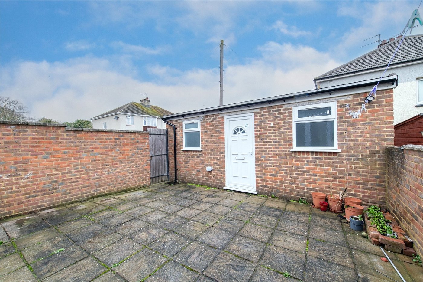 3 bedroom house for sale in Northfleet | Robinson Michael & Jackson