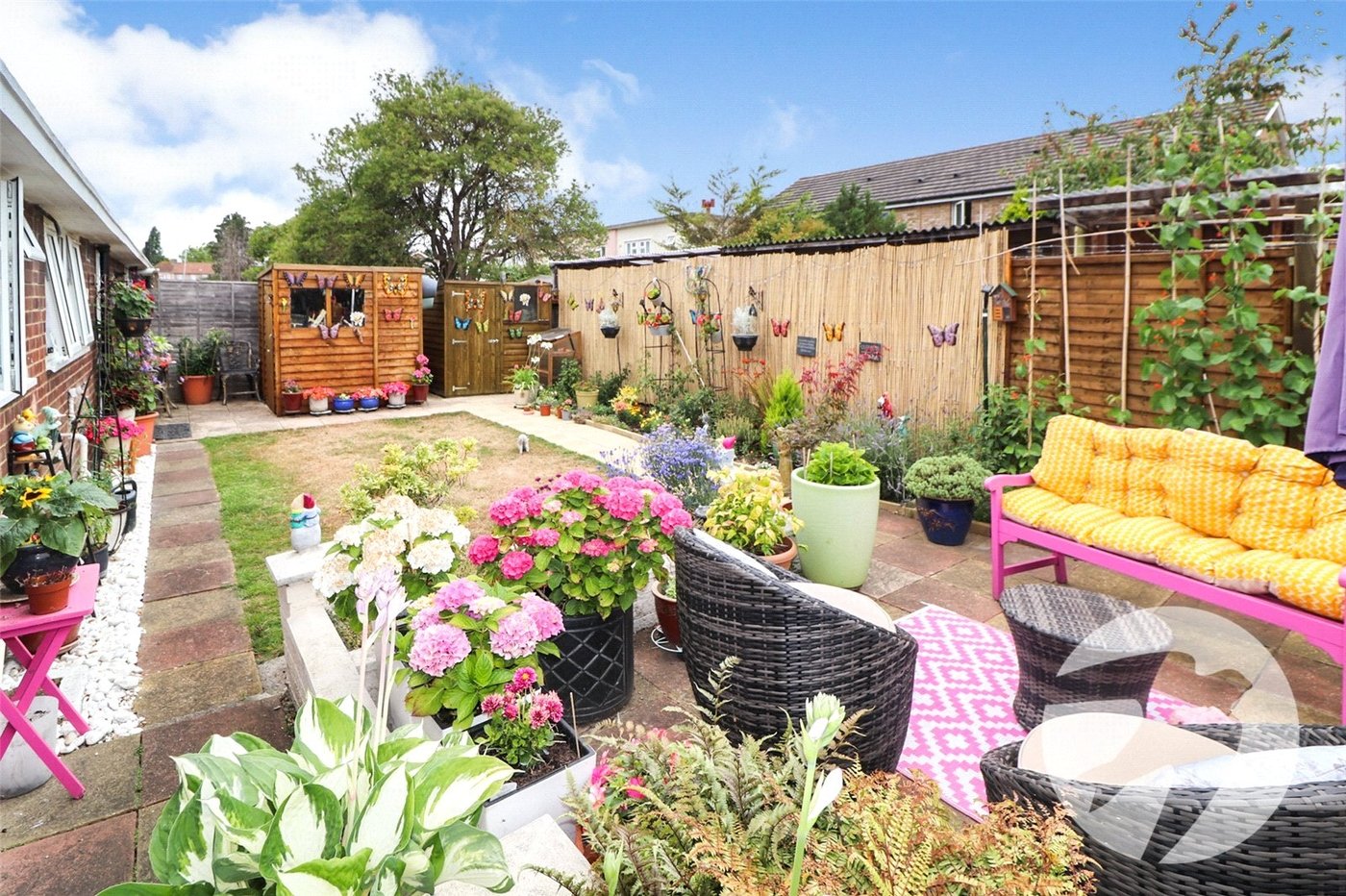 2 bedroom bungalow for sale in Erith | Robinson Jackson