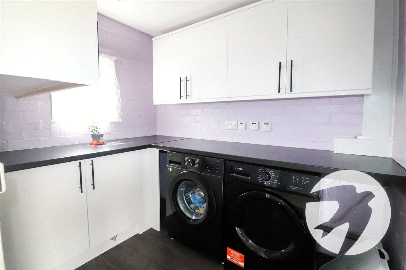 2 bedroom bungalow for sale in Erith | Robinson Jackson
