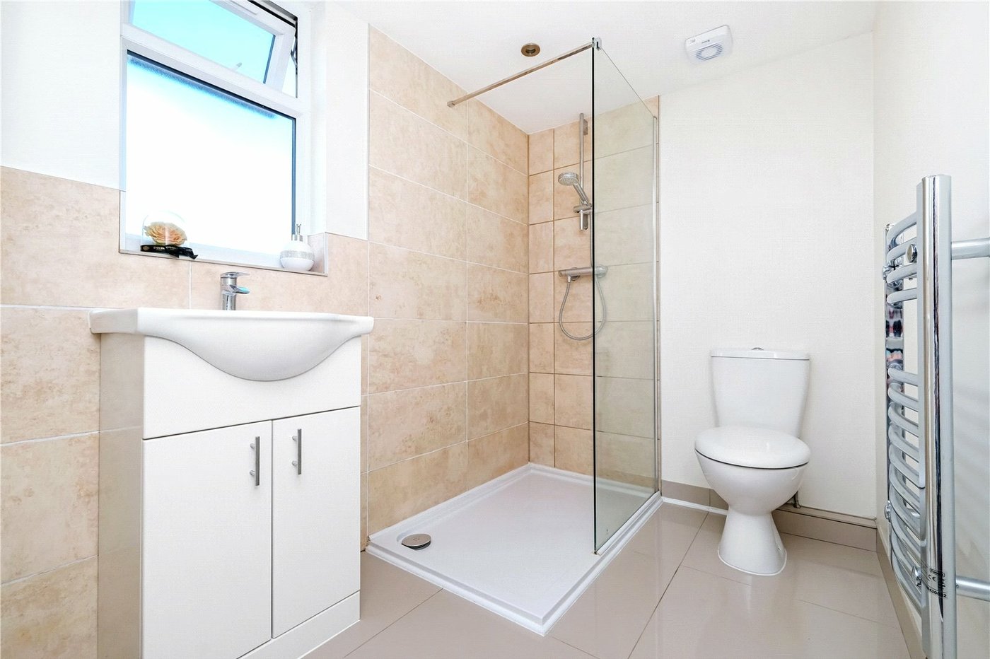 4 bedroom house for sale in Welling | Robinson Jackson