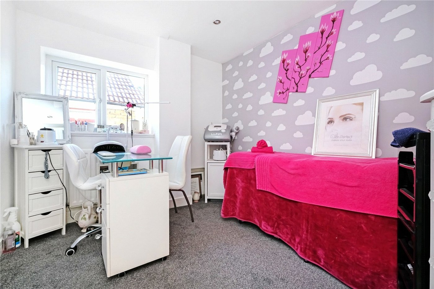 4 bedroom house for sale in Welling | Robinson Jackson