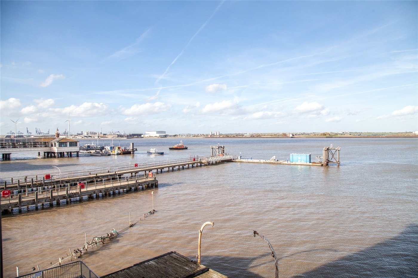 2 bedroom property for sale in Gravesend | Robinson Michael & Jackson