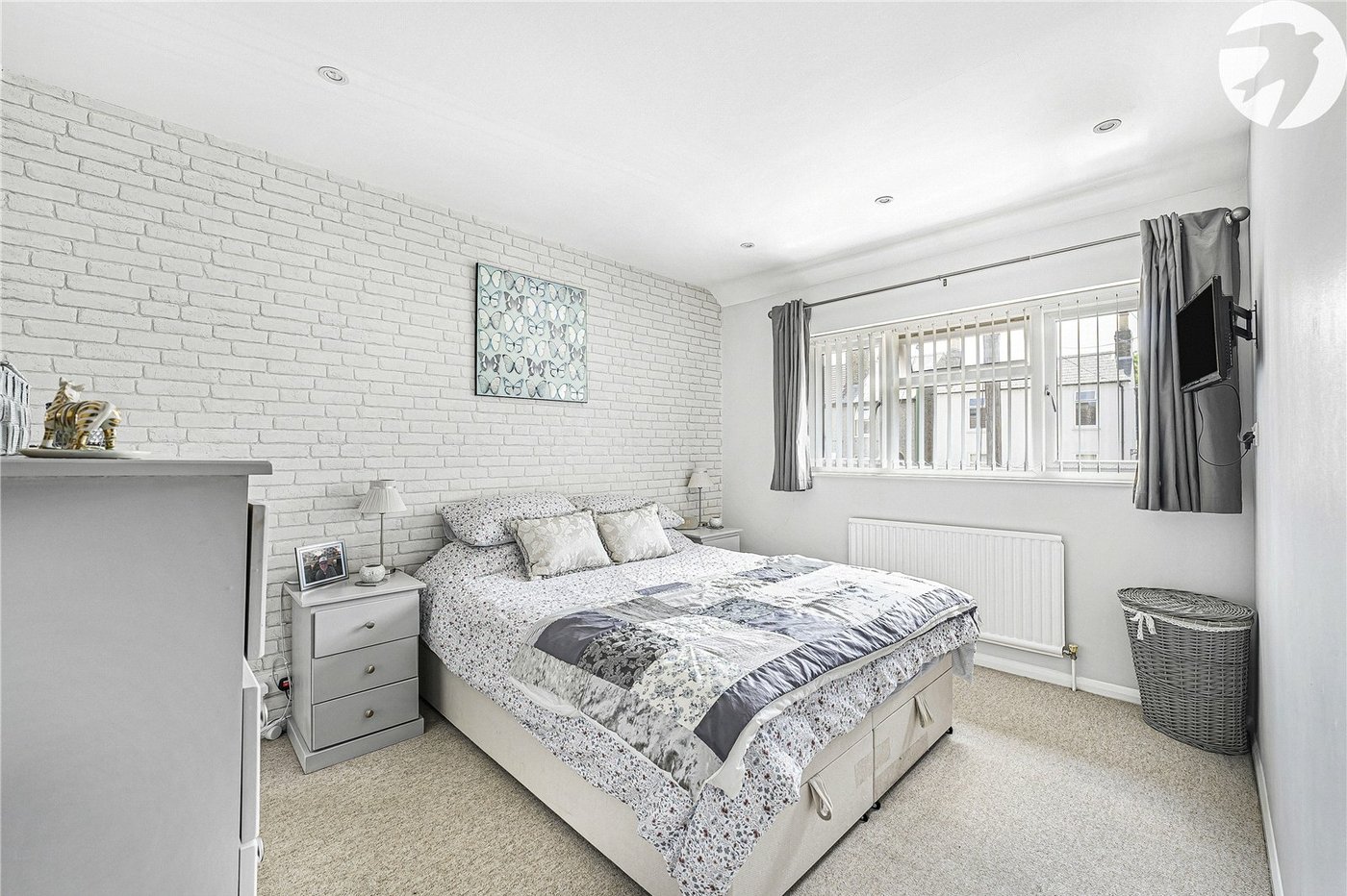 3 bedroom house for sale in Dartford | Robinson Jackson