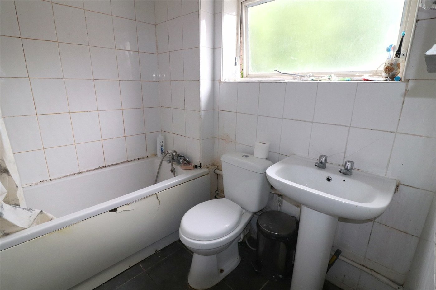 4 bedroom house for sale in Erith | Robinson Jackson
