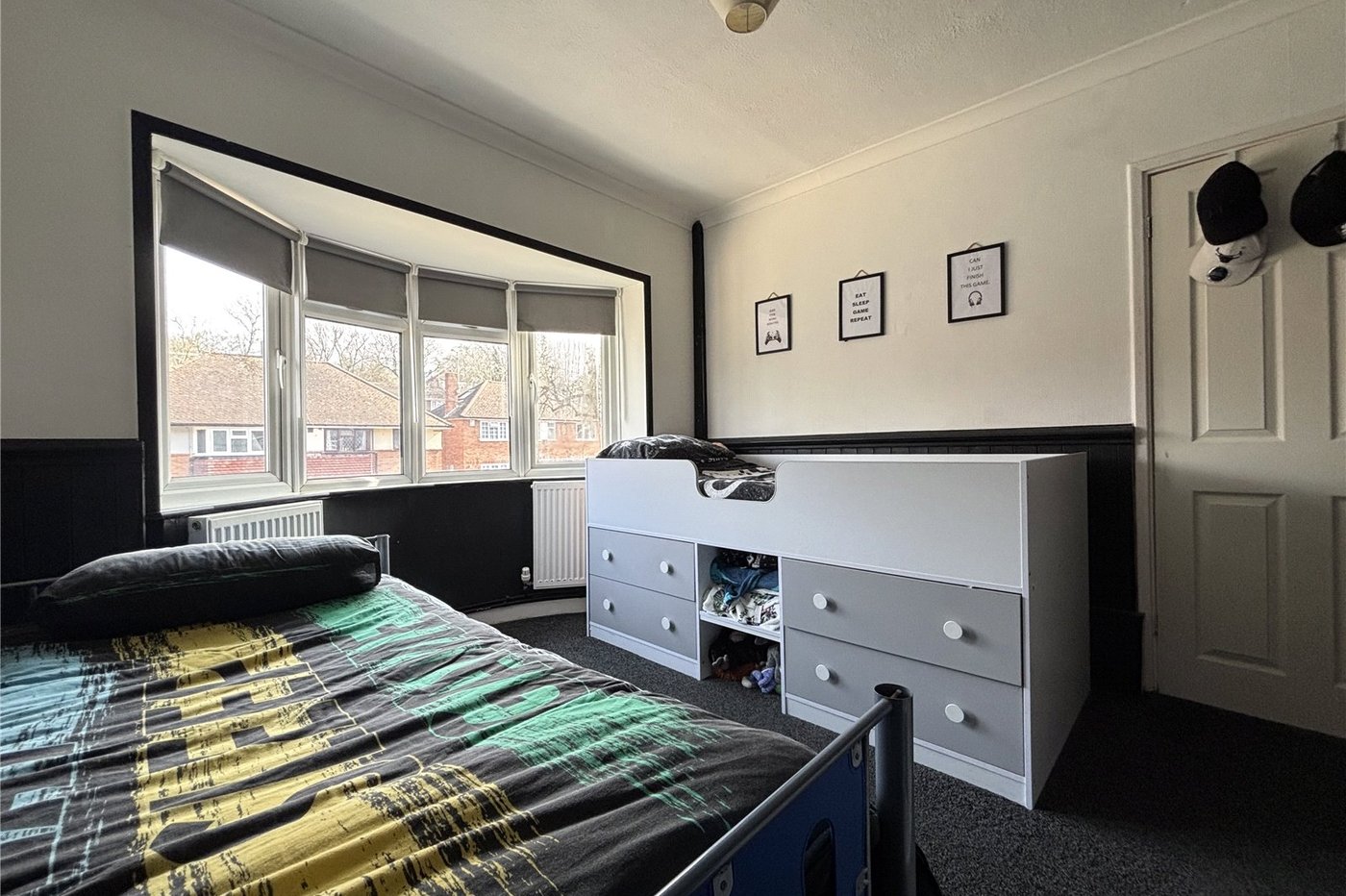 3 bedroom bungalow for sale in Davis Estate | Robinson Michael & Jackson