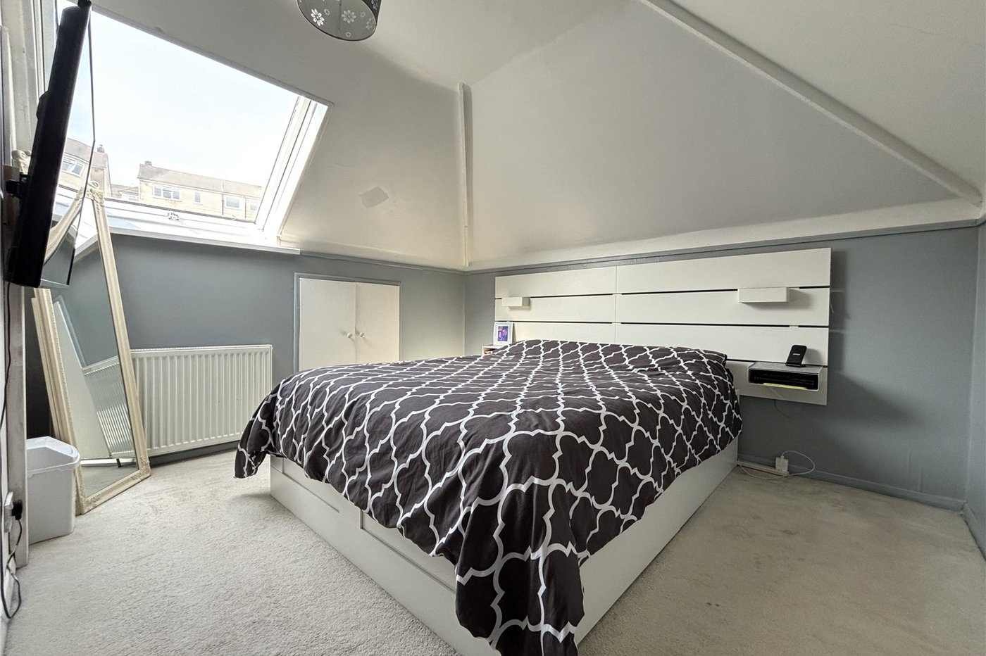 3 bedroom bungalow for sale in Davis Estate | Robinson Michael & Jackson