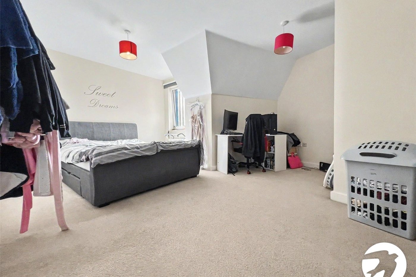 1 bedroom property for sale in Elliotts Way | Robinson Michael & Jackson