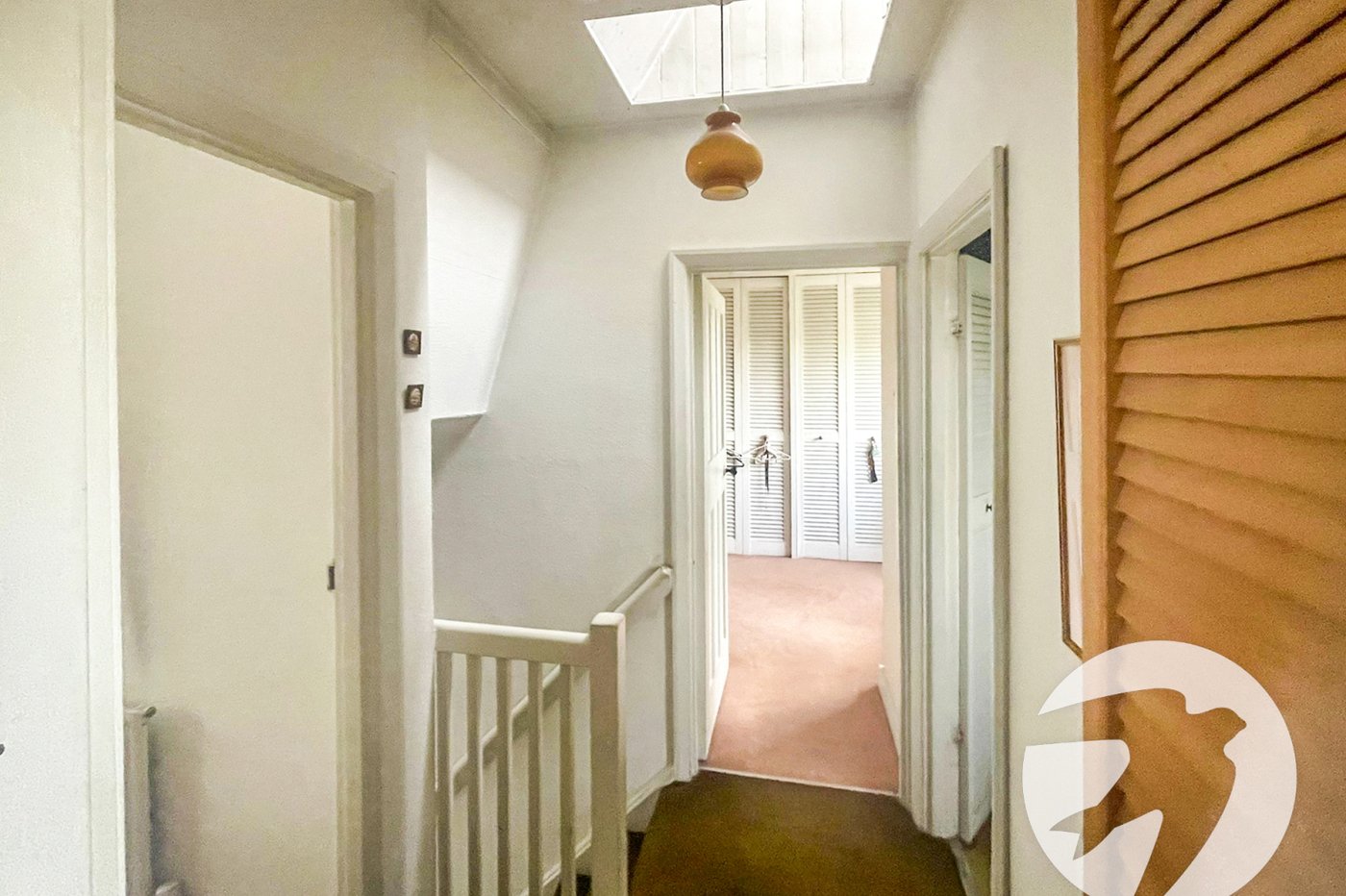 3 bedroom house for sale in London | Robinson Jackson