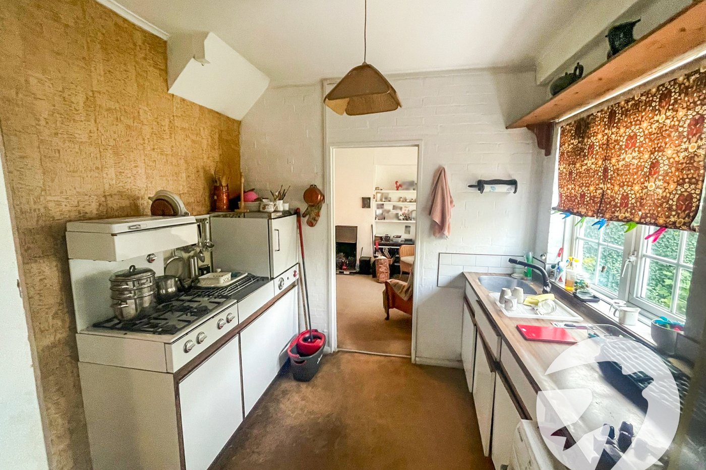 3 bedroom house for sale in London | Robinson Jackson