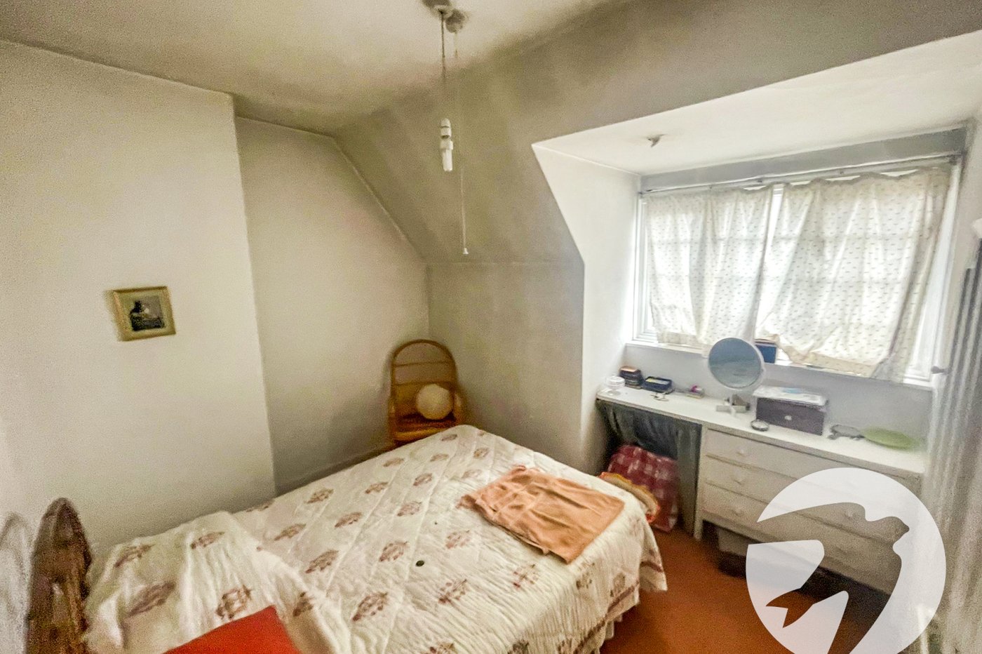 3 bedroom house for sale in London | Robinson Jackson