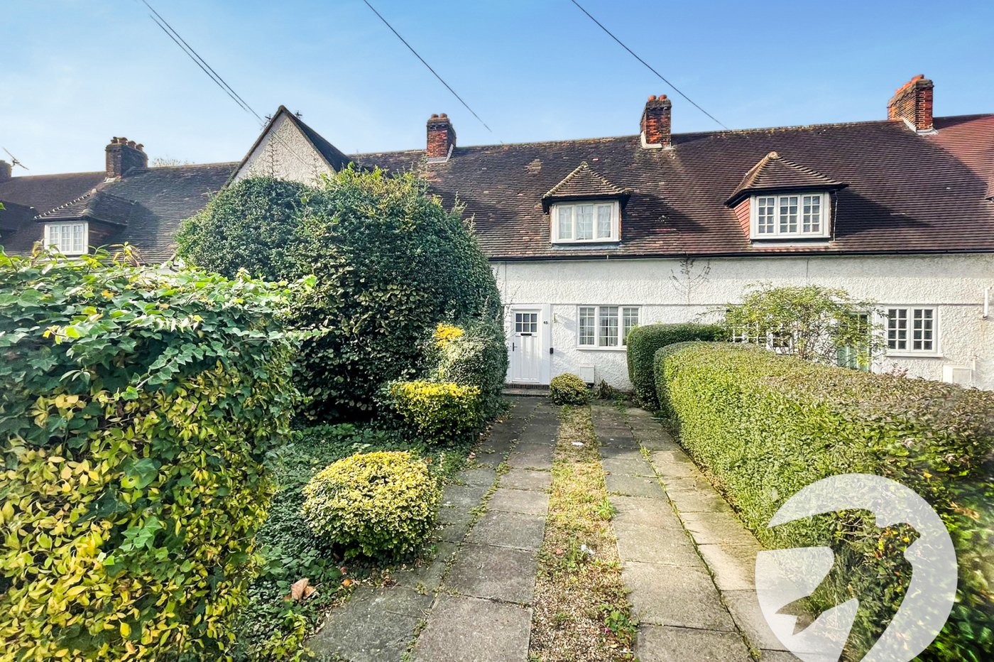 3 bedroom house for sale in London | Robinson Jackson