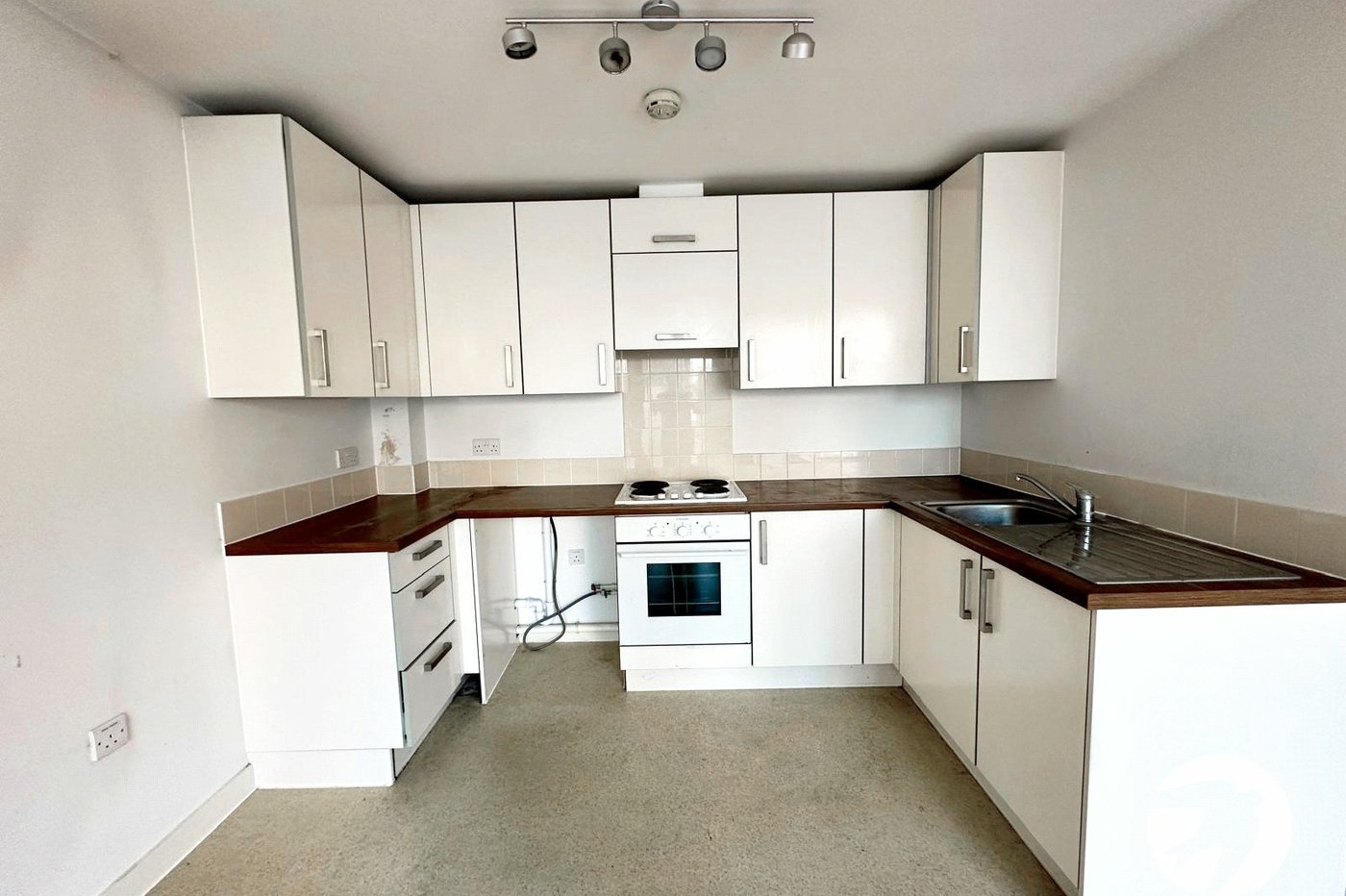 1 bedroom property for sale in London | Robinson Jackson