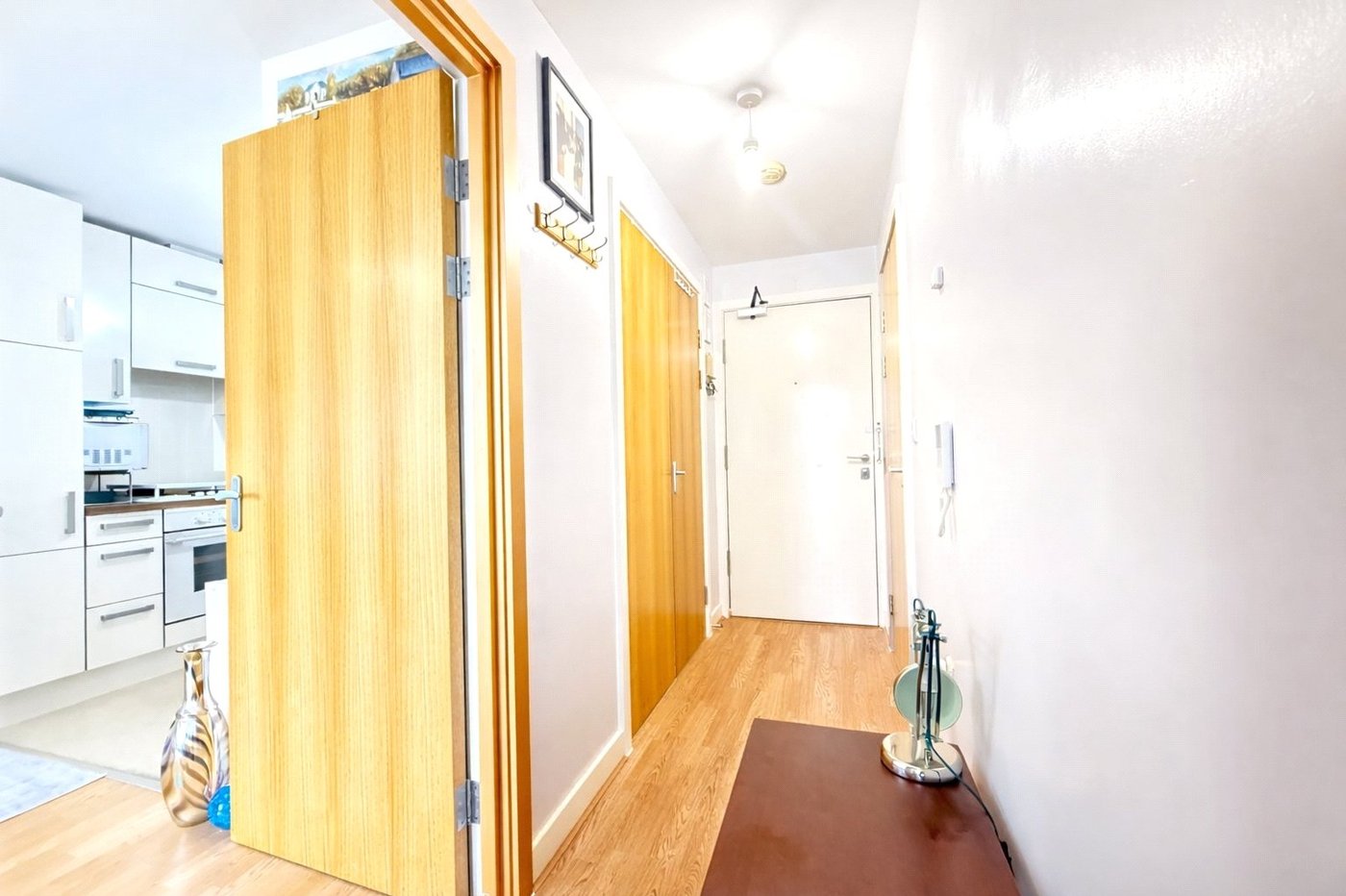 1 bedroom property for sale in London | Robinson Jackson