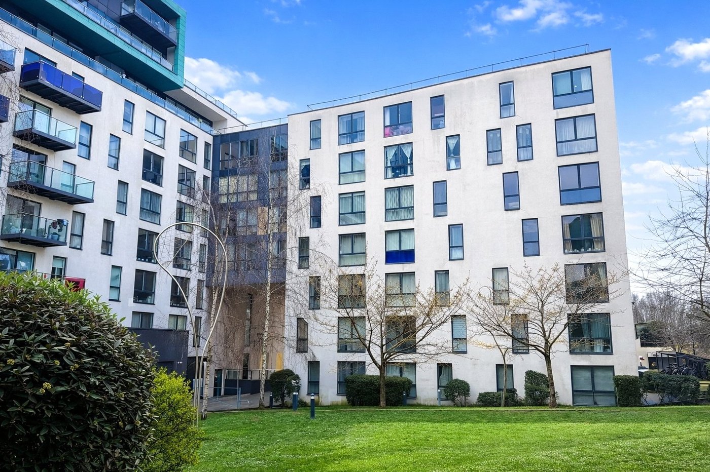 1 bedroom property for sale in London | Robinson Jackson