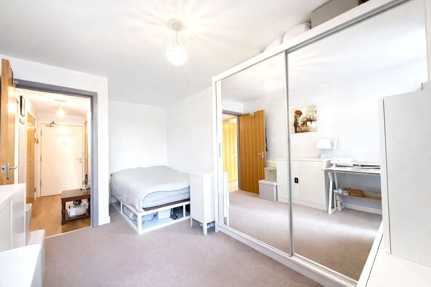 1 bedroom property for sale in London | Robinson Jackson
