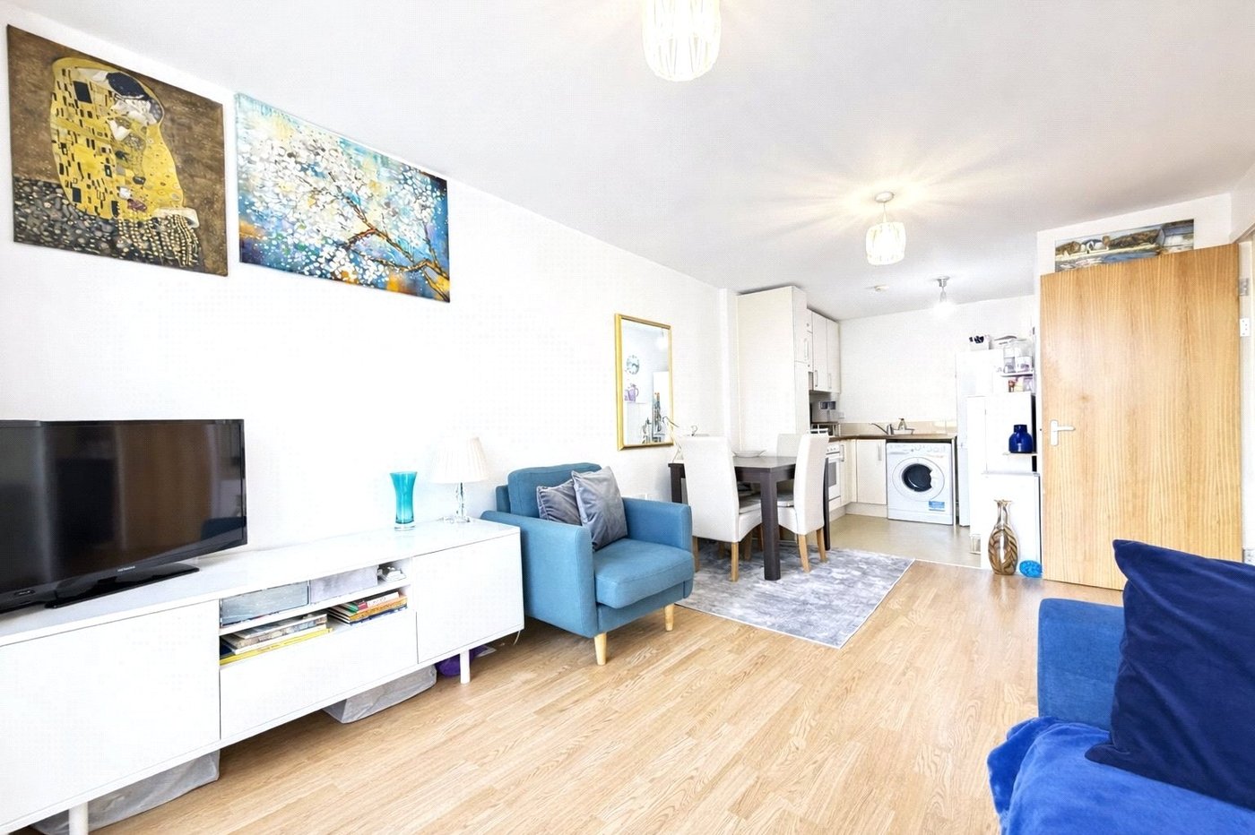 1 bedroom property for sale in London | Robinson Jackson
