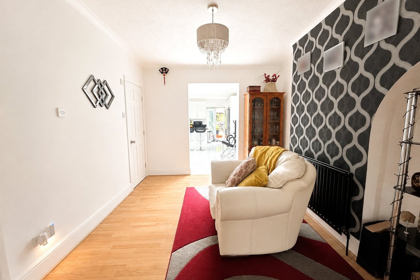 3 bedroom house for sale in London | Robinson Jackson