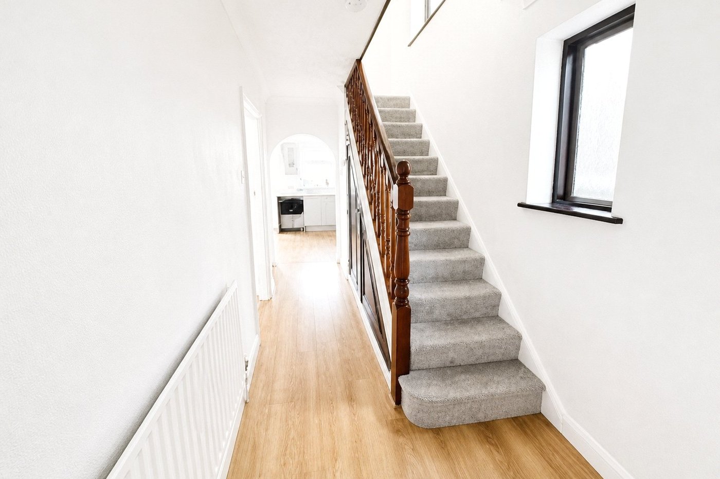 3 bedroom house for sale in London | Robinson Jackson